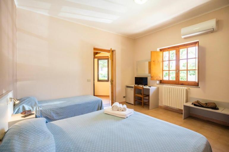 Hotel La Fattoria Sul Mare Capo Vaticano Phòng bức ảnh